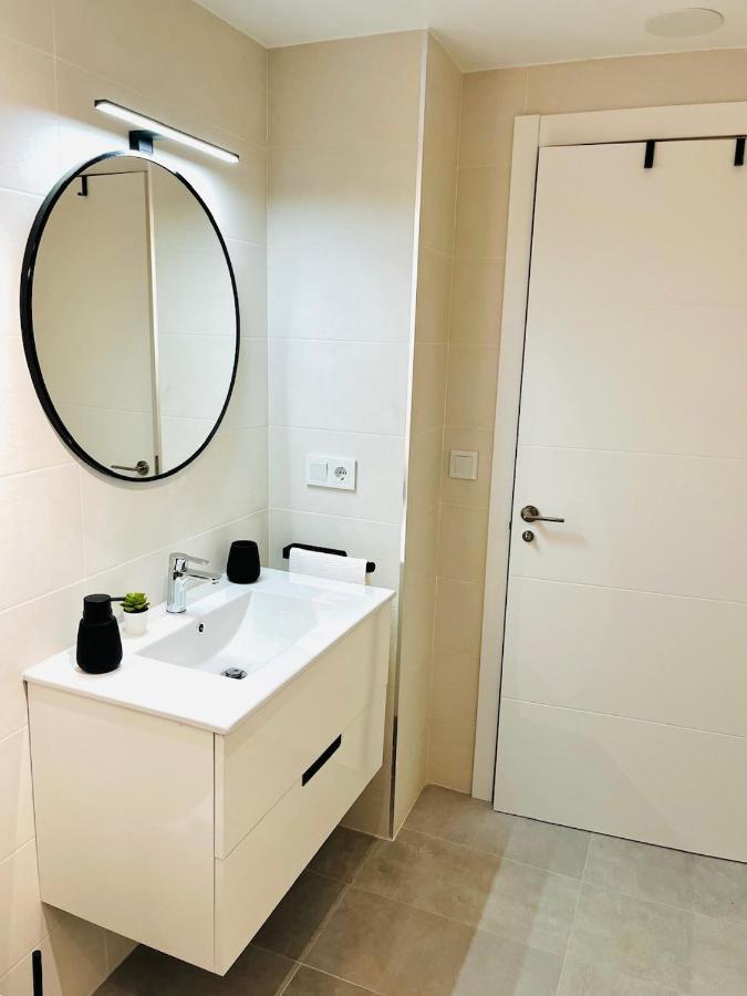 B&N Place Apartamento Nuevo! Parking Gratuito Vigo Ngoại thất bức ảnh
